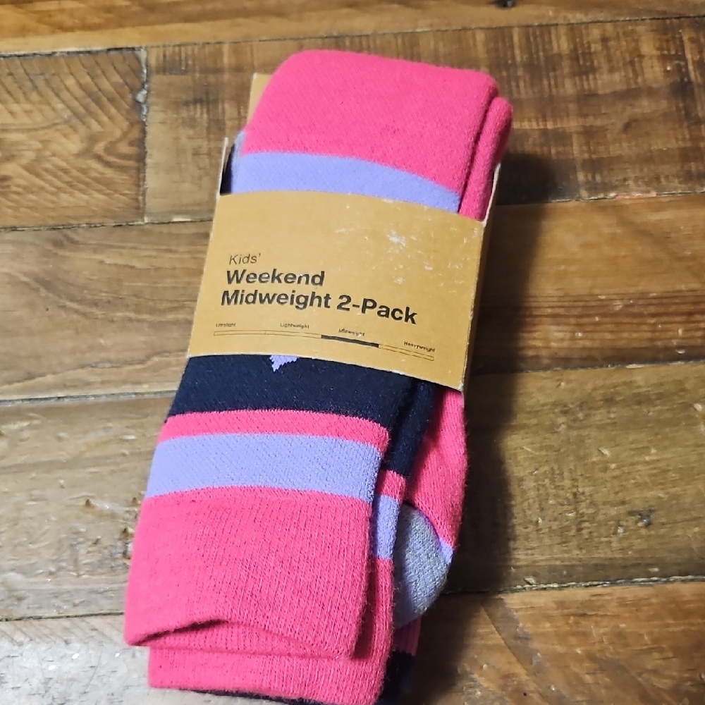 Burton Youth Weekend Midweight Socks: 2 Pack: PINK/PURPLE: NEW IN PACK: SIZE M/L
